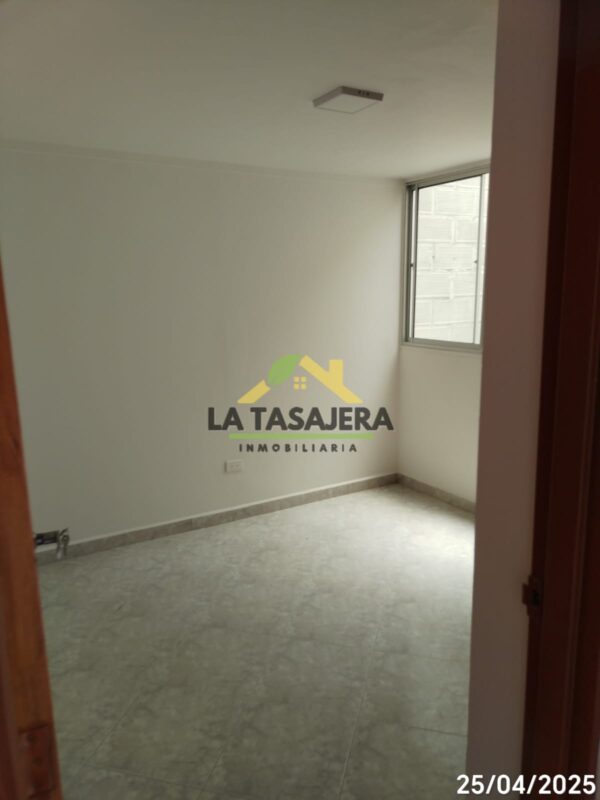 Interesante Apartamento con Excelente Vista y Muchas Amenidades!! Arrendamos en Copacabana Barrio Simón Bolivar Ed. Los Bucaros cod-4006 - Imagen 21