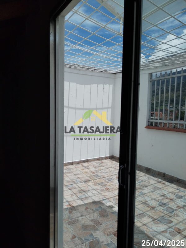 Interesante Apartamento con Excelente Vista y Muchas Amenidades!! Arrendamos en Copacabana Barrio Simón Bolivar Ed. Los Bucaros cod-4006 - Imagen 2