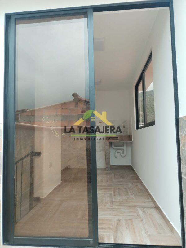 EXCLUSIVO APARTAMENTO EN ROSA DE LOS VIENTOS CON PARQUEADERO PROPIO - COPACABANA Código: 3253 | Valor: $1'900.000/mes, PISOS 2,3,4 - Imagen 13