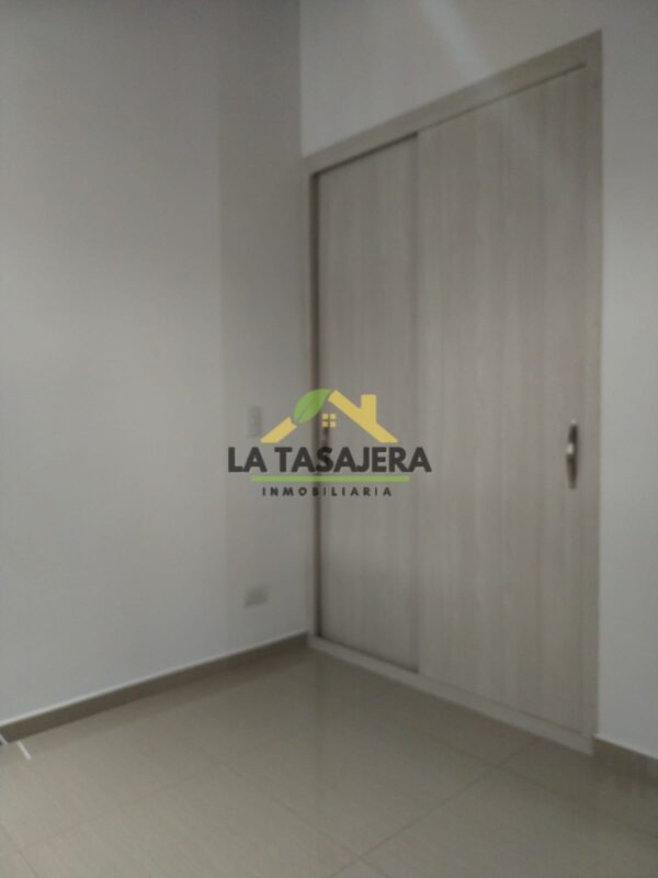 EXCLUSIVO APARTAMENTO EN ROSA DE LOS VIENTOS CON PARQUEADERO PROPIO - COPACABANA Código: 3253 | Valor: $1'900.000/mes, PISOS 2,3,4 - Imagen 6