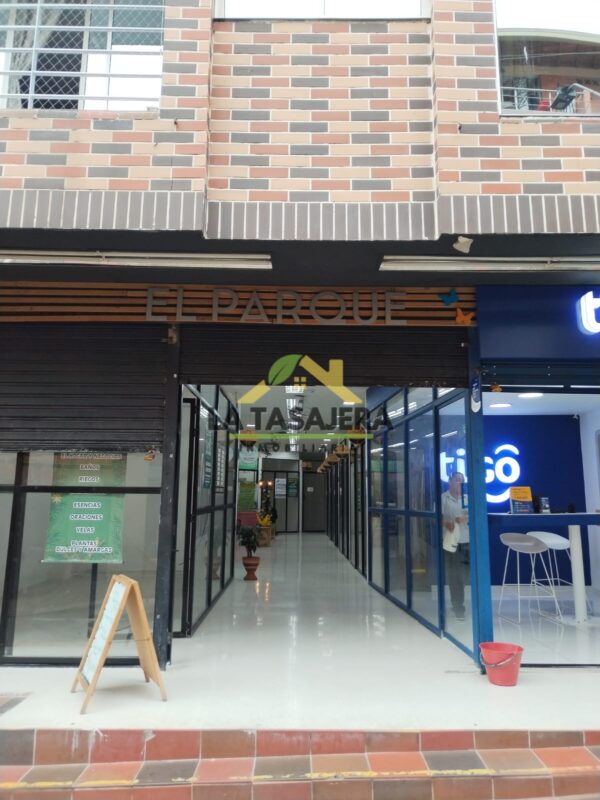 ¡LOCAL COMERCIAL EN ARRIENDO EN COPACABANA - SECTOR PARQUE! 📍 🔥 OPORTUNIDAD PARA EMPRENDEDORES 🔥 Código: 5123 | Valor: $790.000/mes - Imagen 4