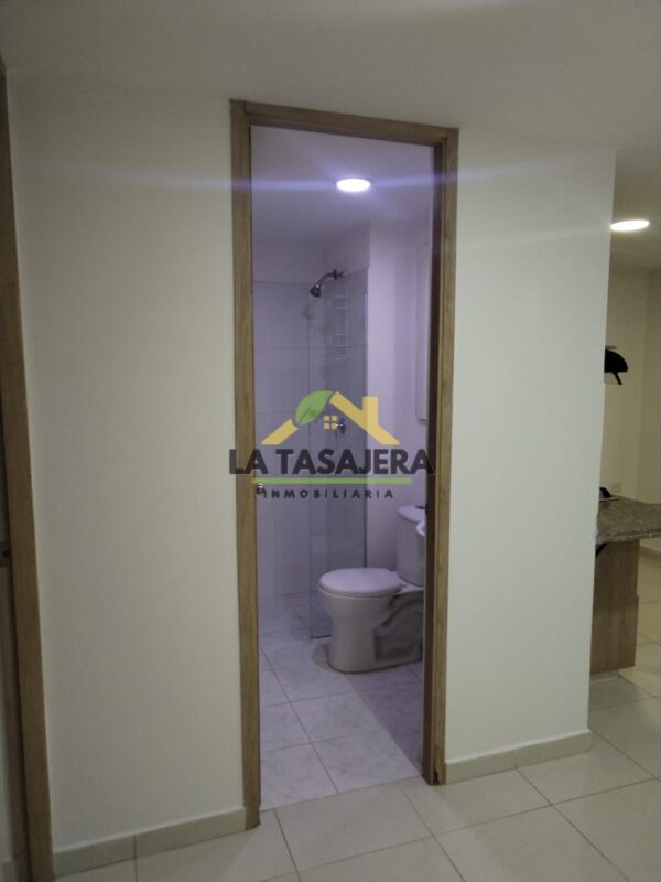 Hermoso y Cómodo Apartamento en el Barrio La Asunción Parte Baja, 3 habitaciones, 4to piso, Interior código- 3250 - Imagen 2