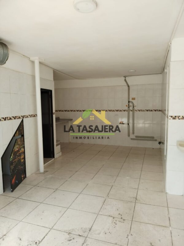 Local Comercial u oficina en Arriendo en Copacabana | Barrio Obrero – Código 5121 $1.000.000 | 1er Piso | 1 Baño | Cocina (copia) - Imagen 6