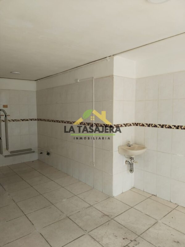 Local Comercial u oficina en Arriendo en Copacabana | Barrio Obrero – Código 5121 $1.000.000 | 1er Piso | 1 Baño | Cocina (copia) - Imagen 3