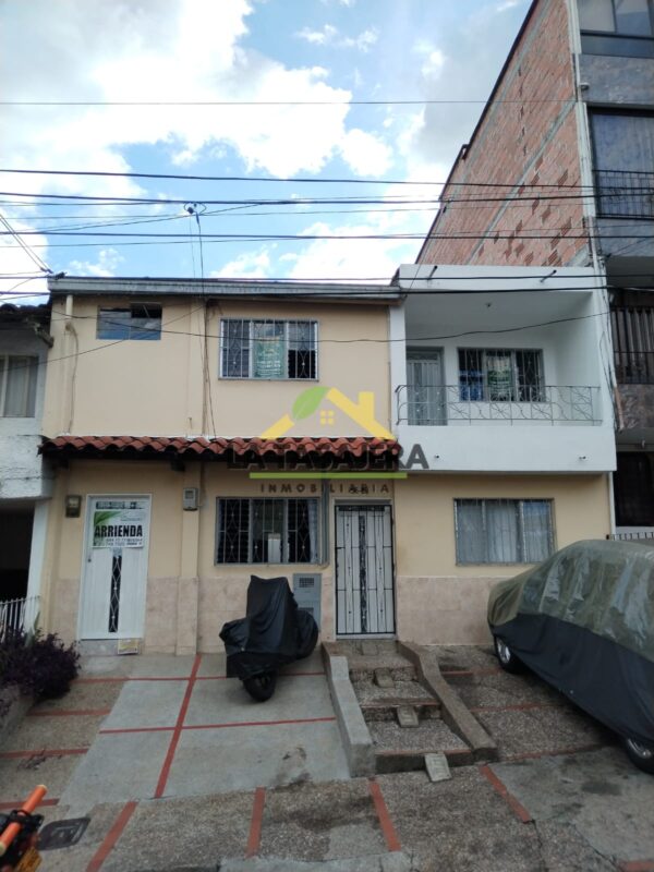 Apartamento en arriendo en Copacabana Barrio Villanueva Parte Baja, 2do piso, tres habitaciones código 3260 - Imagen 12