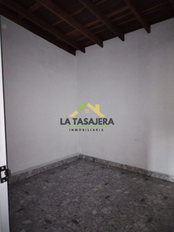 Apartamento en arriendo en Copacabana Barrio Villanueva Parte Baja, 2do piso, tres habitaciones código 3260 - Imagen 3