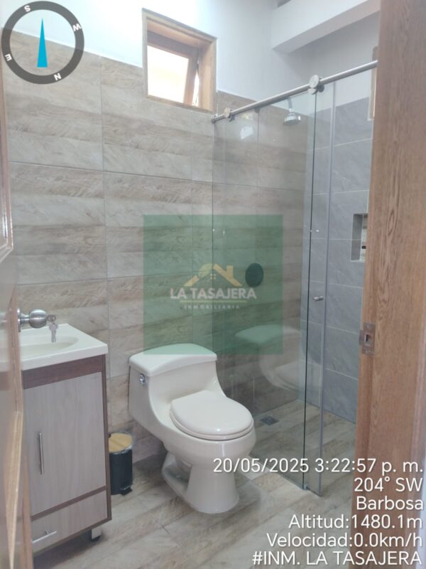 🌳Casa-Finca en Venta en Barbosa | Vereda La Chorrera – Código F011B $1.200.000.000 | 3.000 m² | 4 Alcobas | 6 Baños | Piscina - Imagen 10