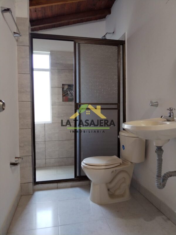 Bien Ubicado y Tranquilo Sector se Arrienda  Apartamento en Barrio El Remanso – Código 3266, Tres Habitaciones y Dos Baños - Imagen 12